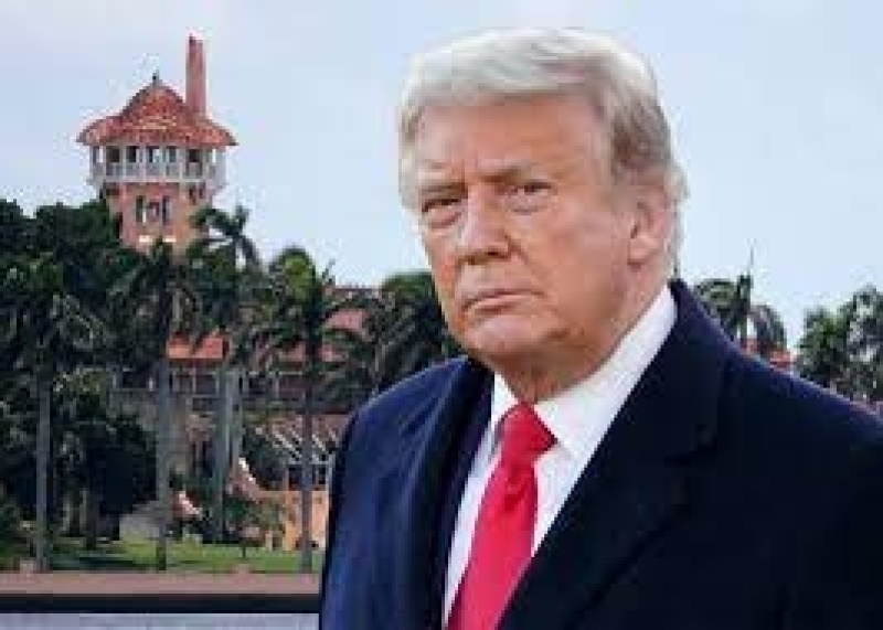 FBI raid on Trump at Mar-a-Lago Florida