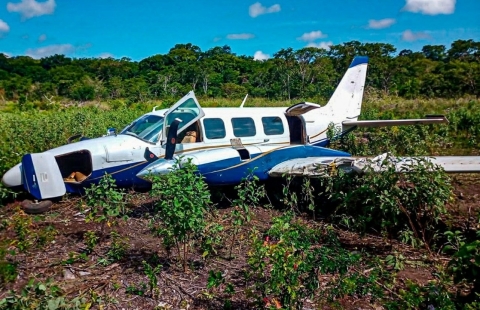 Ejercito Mexicano intercepta avión en Campeche con 460 kilogramos de cocaína