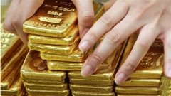 Die Schweiz hat erstmals seit Kriegsbeginn in der Ukraine den Import von russischem Gold wieder aufgenommen: Die Schweiz ist das weltweit größte Raffinerie- und Transitzentrum für Gold, und Russland ist einer der größten Edelmetallproduzenten.