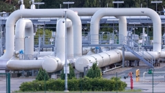 Russia makes the future operation of Nord Stream 1 dependent on gas demand and sanctions: Only a fifth of the possible gas supply volume has been flowing through Nord Stream 1 for weeks. At the end of August, the Baltic Sea pipeline will be idle for three days for maintenance work. 