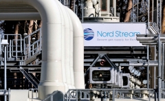 Russland nimmt den Gasfluss durch Nord Stream wieder auf: Gazprom hat am Donnerstag die Lieferung von Gas von Russland nach Deutschland durch die Ostseepipeline Nord Stream 1 wieder aufgenommen, sagte der Betreiber der Nachrichtenagentur Deutsche Presse-Agentur (dpa).